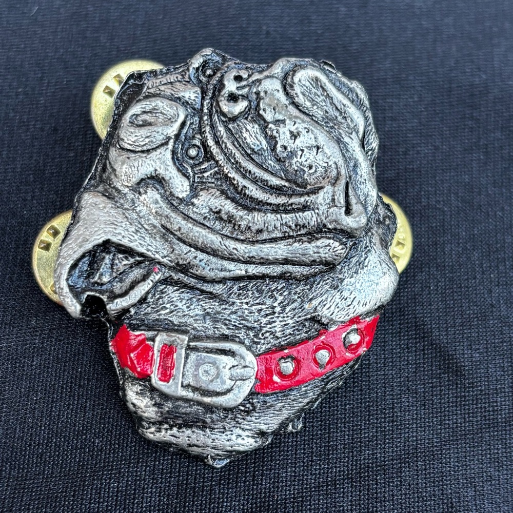 Big BULLDOG USMC Bull Dog Vest Hat Biker Lapel Collectors Pin Accessories 1.5 in - Picture 2 of 5